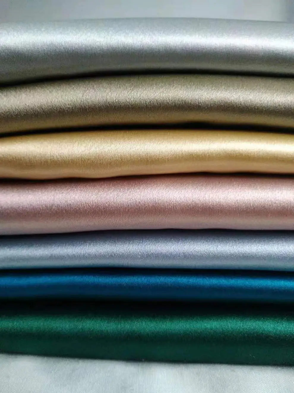 Satinkissenbezug – Seidig Glatter Kissenbezug aus Polyester, Haarschonend & Hautfreundlich, Waschbar